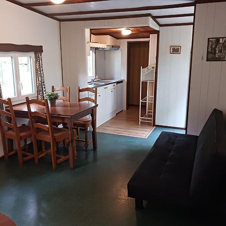 Camping Domaine Papillon Reyrevignes  Eksteriør billede